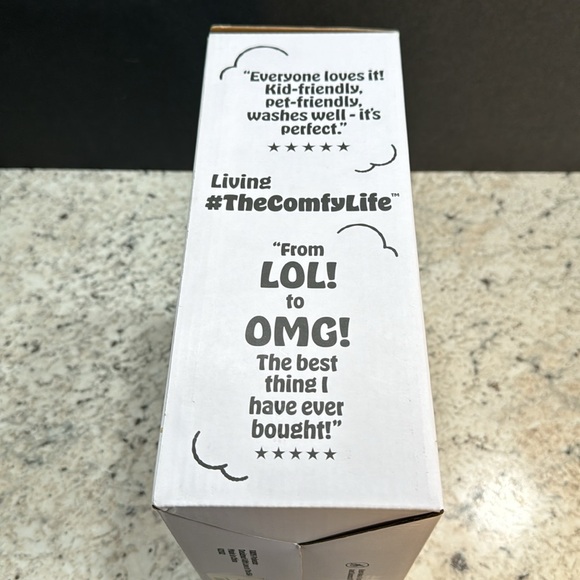 The Comfy Original Luxurious Sherpa-Lined Wearable Blanket. NWT. - Picture 5 of 7